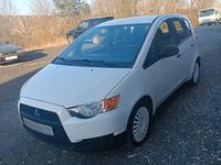 Gebraucht Mitsubishi Colt Inform 95 PS (69 kW) 2008 Weiß Van / Kleinbus