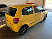 Gebraucht VW Fox Basis 54 PS (39 kW) 2006 Gelb Kleinwagen
