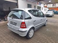 Usado Mercedes A140 Classic 82 HP (60 kW) 2004 Prateado Sedan