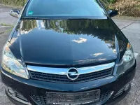 Gebraucht Opel Astra GTC 115 PS (84 kW) 2008 Schwarz Limousine