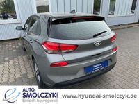 gebraucht Hyundai i30 1.0 T PASSION NAVI+KAMERA+PDC+BT+PRIVACY+AHK