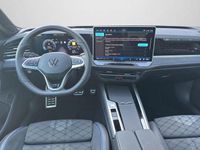 Gebraucht VW Passat R-line 265 PS (194 kW) 2025 Grenadillschwarz metallic (metallic) Kombi