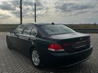 Gebraucht BMW 735 272 PS (200 kW) 2003 Grün Limousine