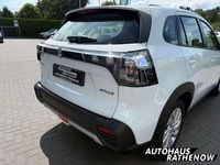 Neu Suzuki SX4 Comfort 129 PS (94 kW) 2026 Cool white pearl metallic SUV