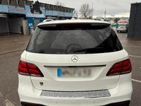 Gebraucht Mercedes GLE400 333 PS (244 kW) 2015 Weiß SUV