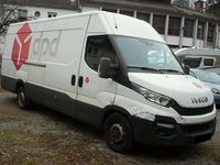 Gebraucht Iveco Daily 126 PS (92 kW) 2016 Weiß Van / Kleinbus