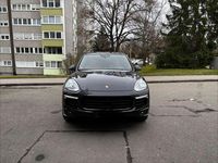 Second-hand Porsche Cayenne Platinum Edition 262 CP (192 kW) 2017 Negru SUV