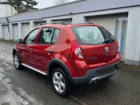 Gebraucht Dacia Sandero Stepway 87 PS (63 kW) 2010 Rot Limousine