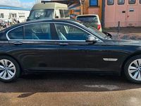 Gebraucht BMW 730 Sport Line 258 PS (189 kW) 2015 Schwarz Limousine
