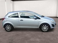 Gebraucht Opel Corsa Active 69 PS (50 kW) 2013 Silber Kleinwagen