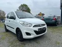 Gebraucht Hyundai i10 Edition 69 PS (50 kW) 2013 Weiß Kleinwagen