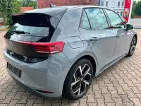 Gebraucht VW ID.3 Pro 150 kW (204 PS) 2024 Grau Kleinwagen