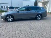 Gebraucht VW Passat Elegance 150 PS (110 kW) 2025 Grau Kombi