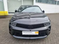 Gebraucht Opel Astra 131 PS (96 kW) 2024 Schwarz Kleinwagen