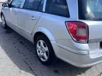 Occasion Opel Astra Edition 125 ch (91 kW) 2008 Argent Break