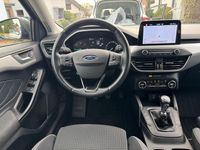 Gebraucht Ford Focus 120 PS (88 kW) 2019 Magnetic (metallic) Kombi