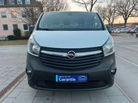 Gebraucht Opel Vivaro 120 PS (88 kW) 2018 Weiß Van / Kleinbus