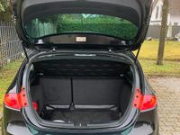 Usado Seat Leon 125 CV (91 kW) 2012 Negro Coupe