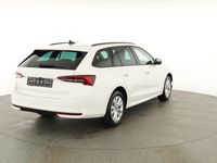 Neu Skoda Octavia Selection 2026 Candy weiß Kombi