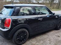 Second-hand Mini ONE 102 CP (75 kW) 2015 Negru Hatchback