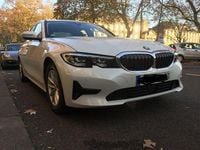 Gebraucht BMW 320 190 PS (139 kW) 2019 Weiß Limousine