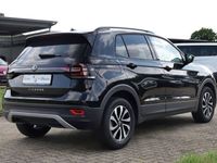 Gebraucht VW T-Cross Active 110 PS (80 kW) 2021 Deep black perleffekt SUV