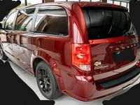 Gebraucht Dodge Grand Caravan 283 PS (208 kW) 2018 Rot Van / Kleinbus