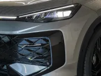 Neu VW T-Roc Style 150 PS (110 kW) 2026 Grau SUV