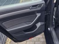 Gebraucht VW Passat Highline 150 PS (110 kW) 2016 Schwarz Kombi