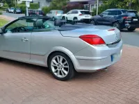 Gebraucht Opel Astra 140 PS (102 kW) 2007 Silber Cabrio