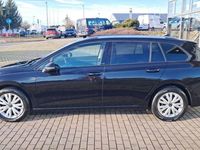 Gebraucht VW Golf VIII Active 110 PS (80 kW) 2022 Deep black perleffekt Kombi