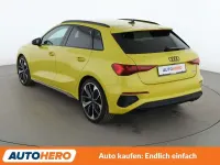 Gebraucht Audi A3 S-Line 190 PS (139 kW) 2023 Gelb Limousine