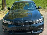Gebraucht BMW 320 Performance 190 PS (139 kW) 2022 Schwarz Limousine