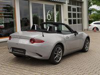 Neu Mazda MX5 Exclusive-Line 132 PS (97 kW) 2025 Grau Cabrio