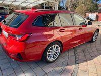Gebraucht BMW 320 Efficient Dynamics 190 PS (139 kW) 2020 Rot Kombi