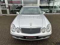 Gebraucht Mercedes E220 150 PS (110 kW) 2002 Silber Limousine
