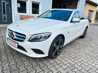 Gebraucht Mercedes C300e Avantgarde 194 PS (142 kW) 2020 Weiß Limousine
