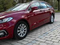 Usata Ford Focus Titanium 190 CV (139 kW) 2019 Rosso Station wagon