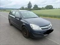 Używany Opel Astra 90 KM (66 kW) 2009 Szary Kombi