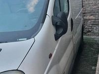 Gebraucht Opel Vivaro 101 PS (74 kW) 2004 Weiß Van / Kleinbus