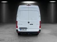 Gebraucht Mercedes Sprinter 150 PS (110 kW) 2026 Arktikweiß Van