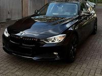 Gebraucht BMW 320 Sport Line 184 PS (135 kW) 2012 Limousine
