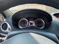 Gebraucht Renault Clio II 75 PS (55 kW) 2006 Grau Kleinwagen