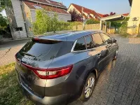 Gebraucht Renault Mégane GrandTour 131 PS (96 kW) 2018 Grau Kombi