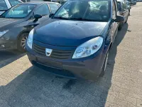 Gebraucht Dacia Sandero 75 PS (55 kW) 2009 Blau Limousine