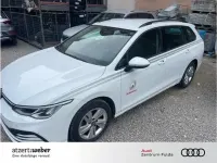 Gebraucht VW Golf VIII Life 116 PS (85 kW) 2022 Pure white Kombi