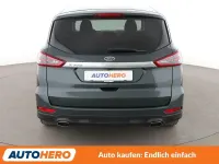 Gebraucht Ford S-MAX Titanium 190 PS (139 kW) 2019 Grün Van / Kleinbus