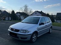 Gebraucht VW Polo 60 PS (44 kW) 2001 Silber Kleinwagen
