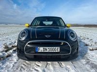 Gebraucht Mini Cooper SE Classic 135 kW (184 PS) 2023 Schwarz Kleinwagen