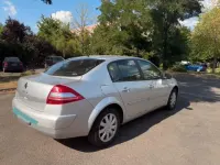 Gebraucht Renault Mégane 111 PS (81 kW) 2008 Silber Limousine